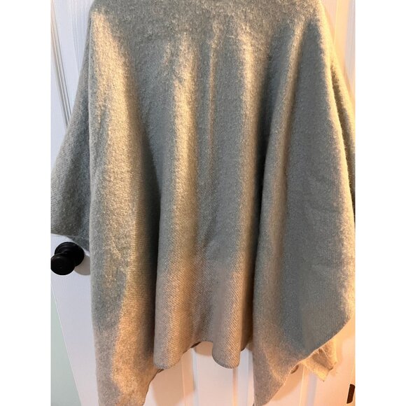 Calia by Carrie Underwood Open Front Poncho Cape Jacket OS - Picture 3 of 4